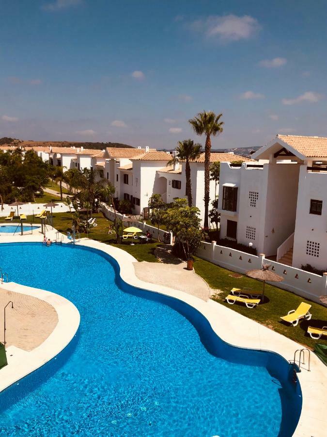 Alcaidesa Golf And Beach Resort Екстериор снимка